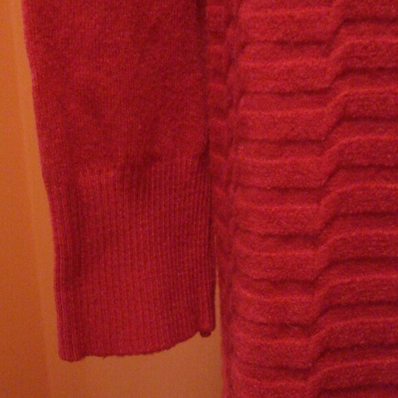 Solid Cable Knit Red Cardigan. Casual Open Front Long Sleeve. 2 Side Pockets - Picture 3 of 11